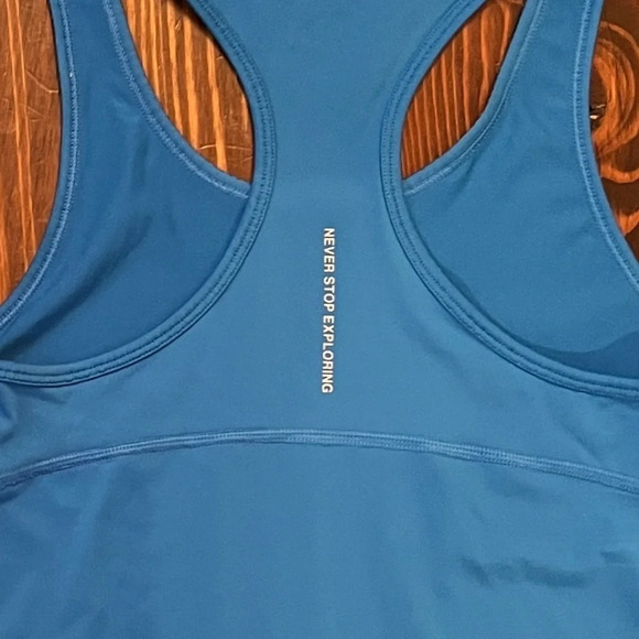 THE NORTH FACE Set of 2 Womens ‘Never Stop Exploring’ Racerback Tanks Athletic - Picture 6 of 6